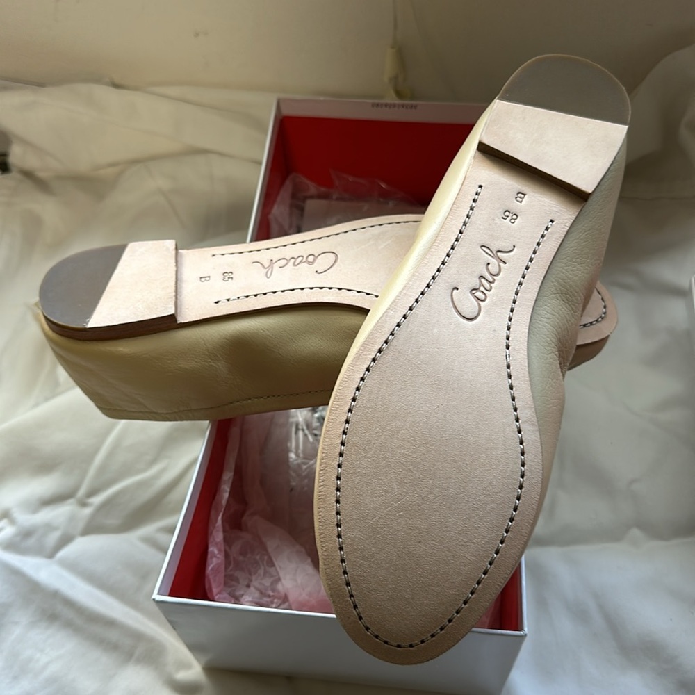 Coach sand color leather flats, size 8.5 - Picture 2 of 5